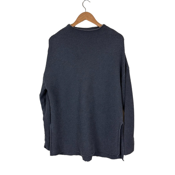 Pact sweater Outlet